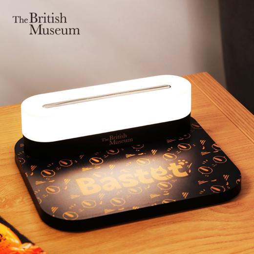 大英博物馆 安德森猫和她的朋友们天鹅棋盘系列无线充伴睡小夜灯 商品图0