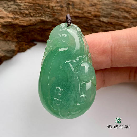 派瑞翡翠 翡翠挂件 糯冰种 绿色 商品图2