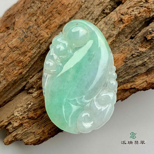 派瑞翡翠 翡翠挂件 糯冰种 绿色 商品图4
