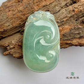 派瑞翡翠 翡翠挂件 糯冰种 绿色