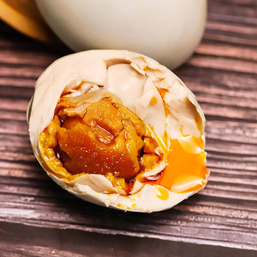 北部湾烤海鸭蛋 蛋黄多油、金黄起沙、蛋白鲜、细、嫩松、Q弹六大特点 商品图1