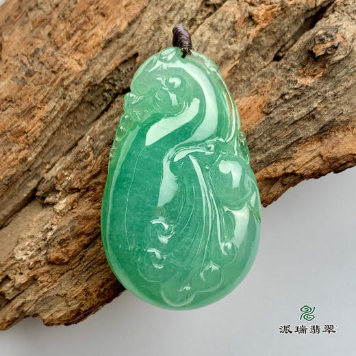 派瑞翡翠 翡翠挂件 糯冰种 绿色 商品图0