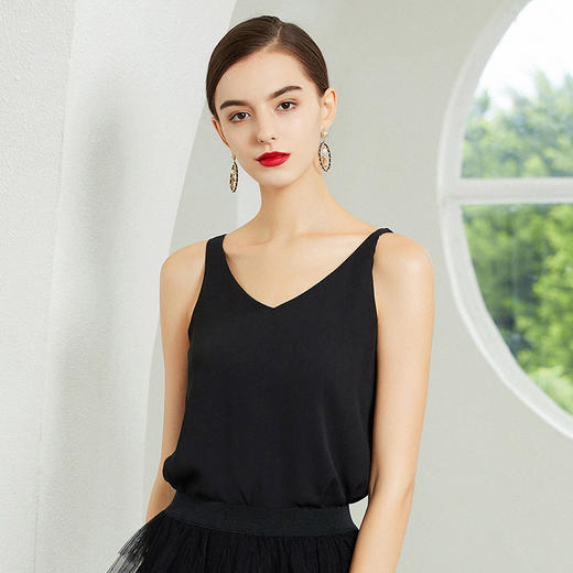 时尚黑色背心打底女洋气内搭气质V领上衣新款吊带宽松名媛 商品图1