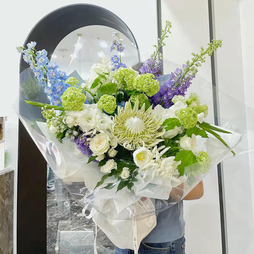 《王的花》南非帝王花大飞燕高档花束 商品图0