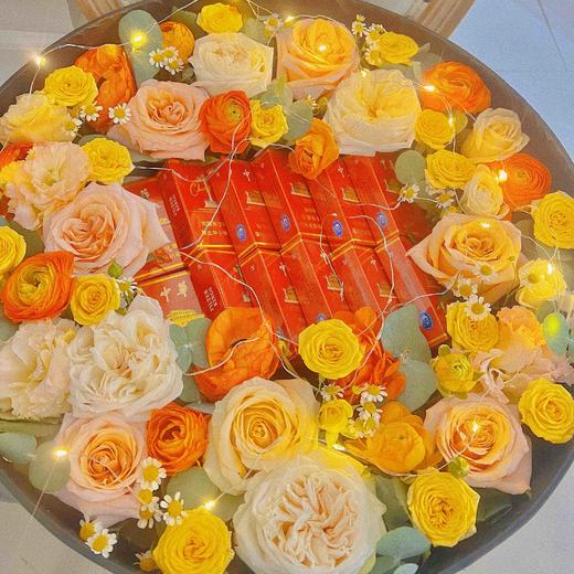 《中华红》大号圆形鲜花礼盒不含烟 商品图6