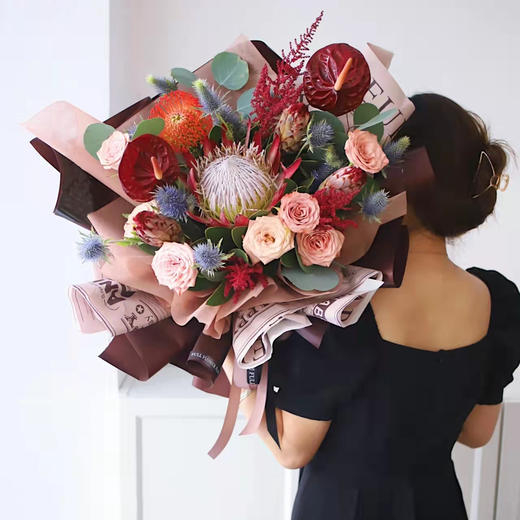 《赫本的裙摆》帝王公主王后混搭花束 商品图0