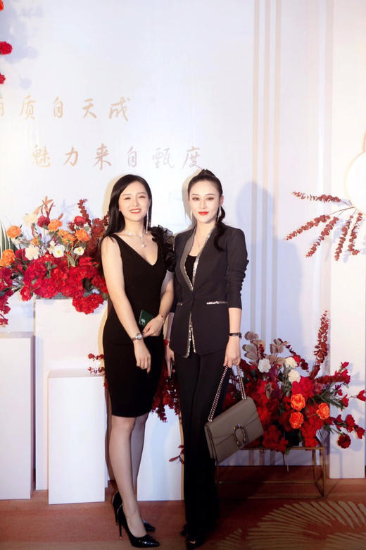 J81A2215颈袖添香时尚修身气质商务正装韩版职业装西装套装女J81A2215 商品图1