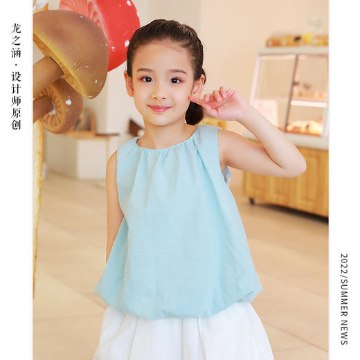 老虎【气质网红爆款】2022龙之涵原创设计师款无袖面包服  全棉 三次高温水洗  简约气质款 女童无袖面包上衣 商品图1