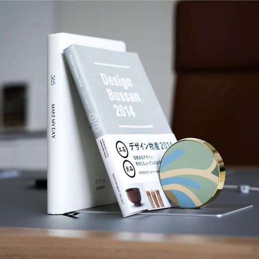 见南花 | 花砖黄铜书立  简约书立书档设计感 企业定制礼品礼物 商品图4