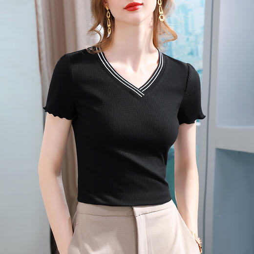 时尚撞色v领，棉体恤减龄木耳边上衣SG-T2C0139 商品图0