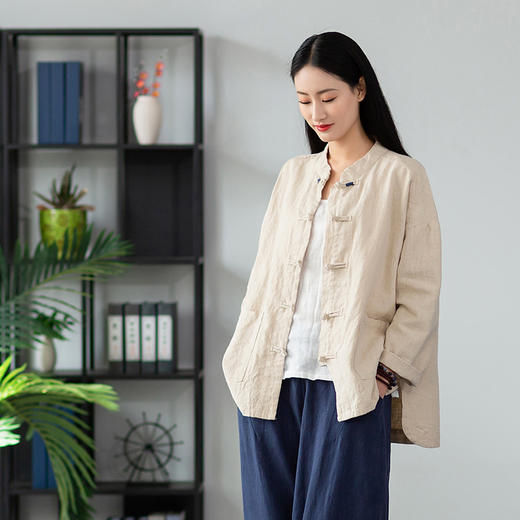 2022春新款棉麻女装复古中式不规则苎麻砂洗盘扣开祺外套女衬衫 商品图5