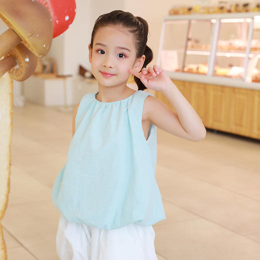 老虎【气质网红爆款】2022龙之涵原创设计师款无袖面包服  全棉 三次高温水洗  简约气质款 女童无袖面包上衣 商品图7