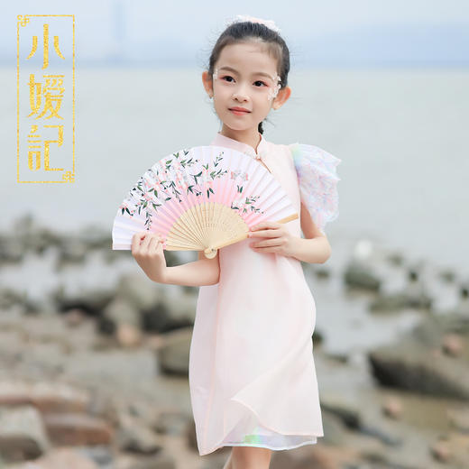 小嫒记春夏新款女童汉服国风中式礼服时装周走秀款——莺莺旗袍 商品图0