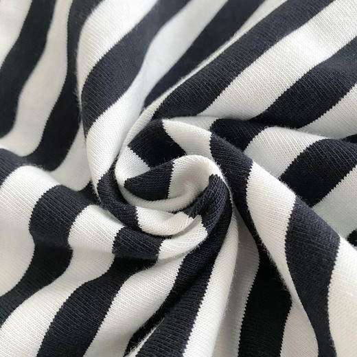 一家三口亲子款条纹宽松休闲T恤衫 商品图9