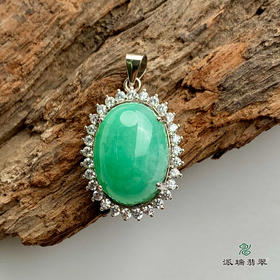 派瑞翡翠 翡翠戒面 糯种 绿色 银托镶嵌