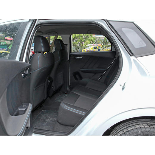 比亚迪 e2 尊贵型 【长租-北京】 商品图4