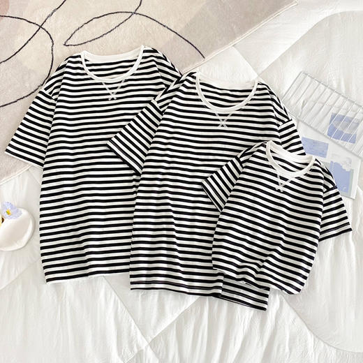 一家三口亲子款条纹宽松休闲T恤衫 商品图2