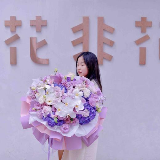 《会唱歌的紫精灵》高档蝴蝶兰郁金香紫色系韩式花束 商品图2