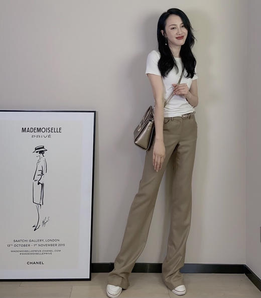 颈袖添香-套裤-J91A3386 “酷girl”经典驼色套路 职场 休闲两穿 多场合穿搭 商品图5