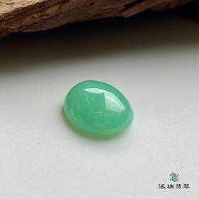 派瑞翡翠 翡翠戒面 糯冰种 绿色