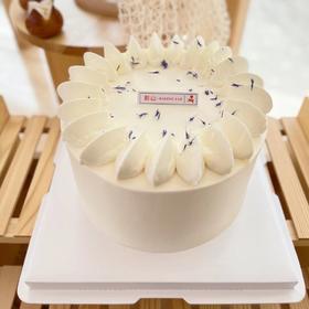 白奶油生日蛋糕