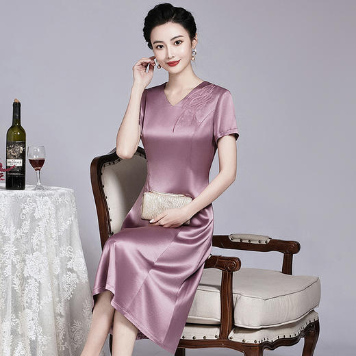 ZY-Q6016夏季新款醋酸缎面气质连衣裙年轻洋气婚宴礼服 商品图1