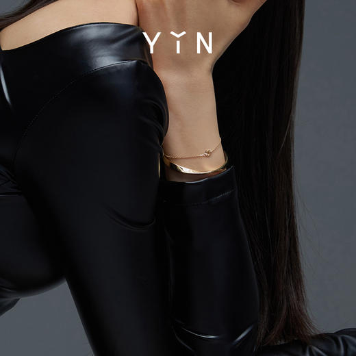 「隐」系列莫比乌斯环手链 商品图1