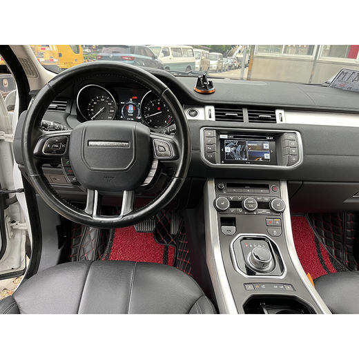 路虎 揽胜极光 2.0T HSE DYNAMIC 致动版【长租-深圳】 商品图5