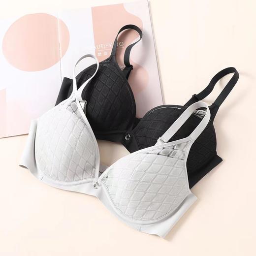 Comfit内衣女聚拢收副乳防下垂蕾丝提花简约文胸夹碗围CB00122 商品图2