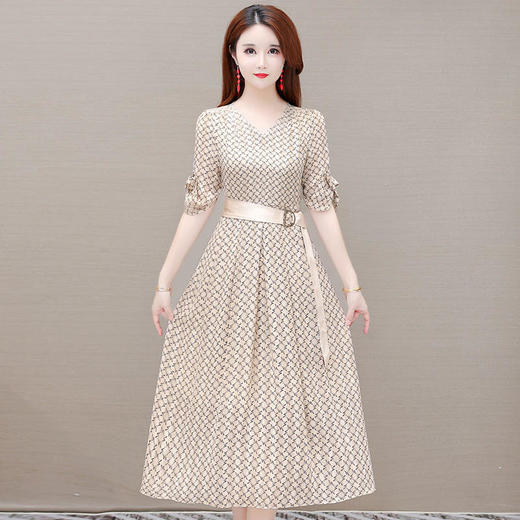 QYM-ZXG-G3077-Y夏季新款中长裙时尚女装A字裙 商品图1