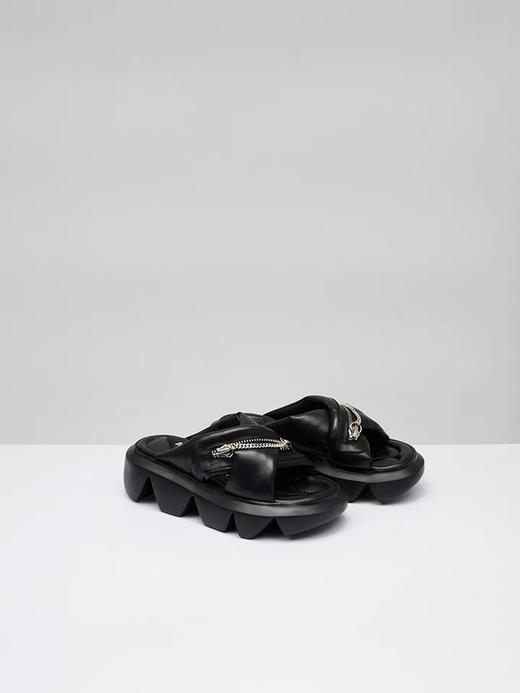 交叉带厚底拖鞋 商品图1
