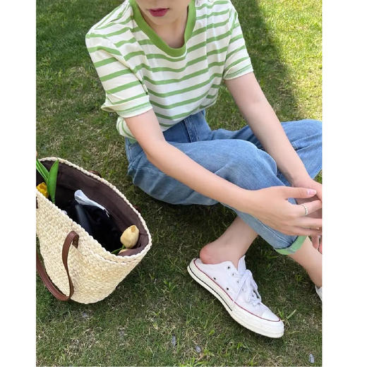 【限时折扣】果绿条纹短袖圆领荃棉T恤 S-L（非质量问题不退不换） 商品图1