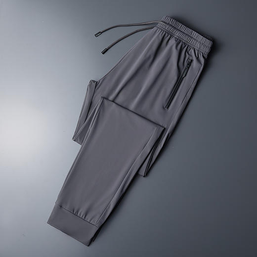 【会降温的“空调裤”】SKAH速干空调冰丝裤  凉感科技冰丝面料  吸湿速干 不闷汗不黏腻  肌肤时刻干爽舒适 解放夏日闷热感 商品图5