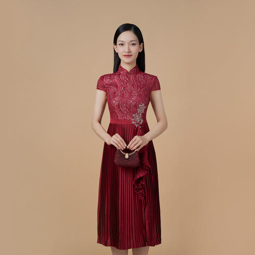 蔓楼兰/LOMELL 芸希礼服 商品图0