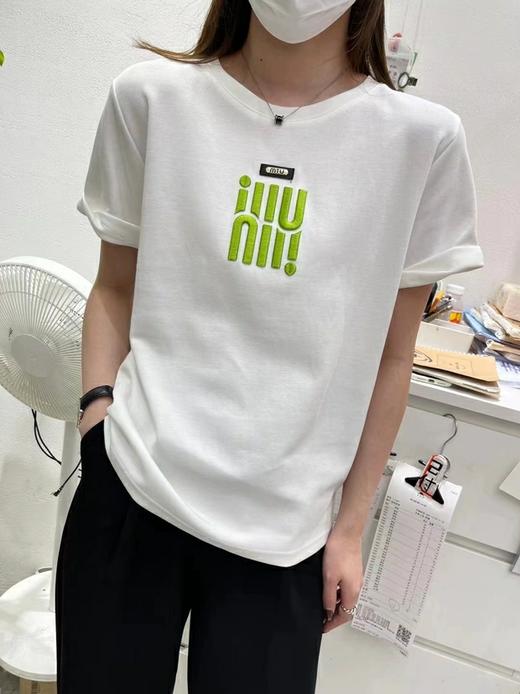 女圆领短T7505 商品图0