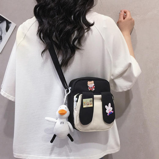 皮卡诺斜挎包713送徽章不含挂饰可爱帆布包包女2022新款日系原宿单肩包夏季休闲少女百搭斜挎小包 商品图1