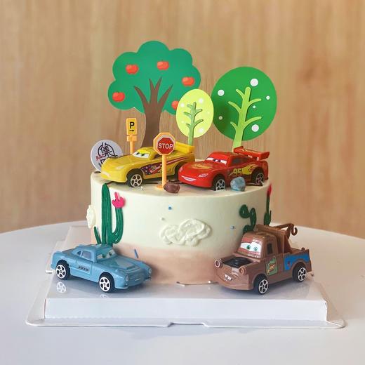 汽车总动员    #闪电麦昆#（蛋糕需提前6小时下单，不接急单）【页面往下拉，有尺寸和口味选择】 商品图3