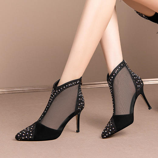 OLD H2597aa镂空细跟翻皮尖头水钻网靴凉靴 商品图0