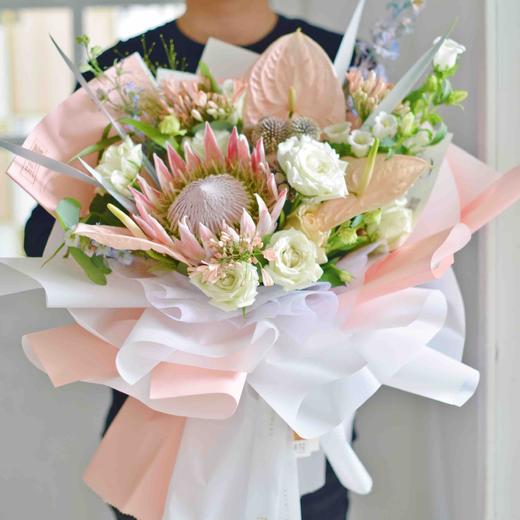 《女王的权杖》粉色帝王花束 商品图6