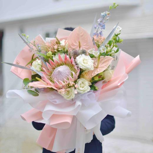 《女王的权杖》粉色帝王花束 商品图1