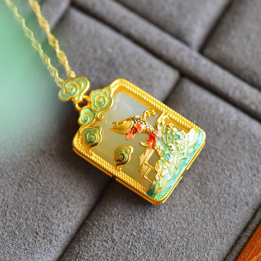 JX-5625-6带证书和田玉珐琅鲤鱼跃龙门项链女925银镀金镶嵌无事牌玉石吊坠 商品图4