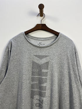 NIKE 耐克 ATHLETIC CUT 短袖T恤 _SST(3XL)