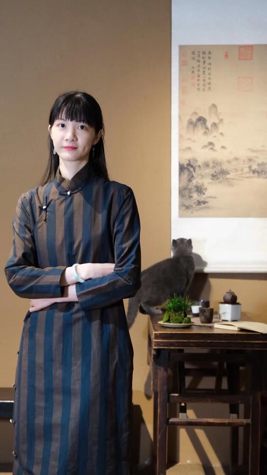 全棉九粒扣条纹长袖旗袍 商品图0