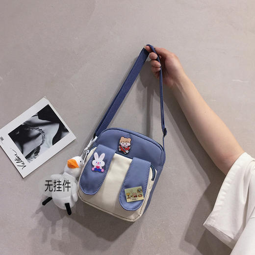 皮卡诺斜挎包713送徽章不含挂饰可爱帆布包包女2022新款日系原宿单肩包夏季休闲少女百搭斜挎小包 商品图7