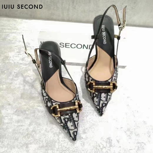 IUIU SECOND 夏季时尚老花元素尖头高跟凉鞋后空鞋 商品图2