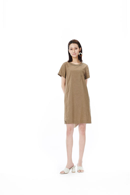 【焦茶色直筒裙】奇威 圆领短袖连衣裙0HC0308025 商品图4