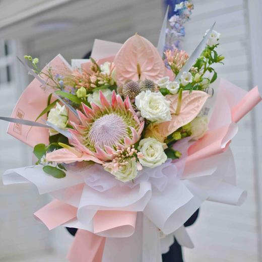 《女王的权杖》粉色帝王花束 商品图0