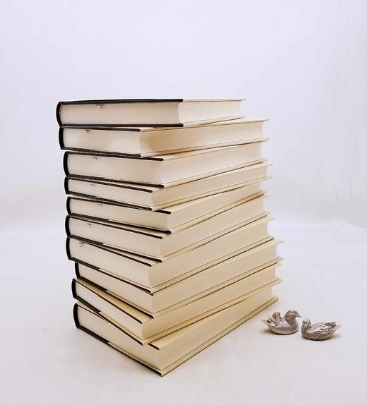 重点推荐：《吴晗全集》，精装，全10册

《吴晗全集》，精装，全10册，吴晗著，中国人民大学出版社2019年一版二印，定价1480，售价578元。全新盒装。

《吴晗全集》共十卷，四百余万字，以作品类 商品图3