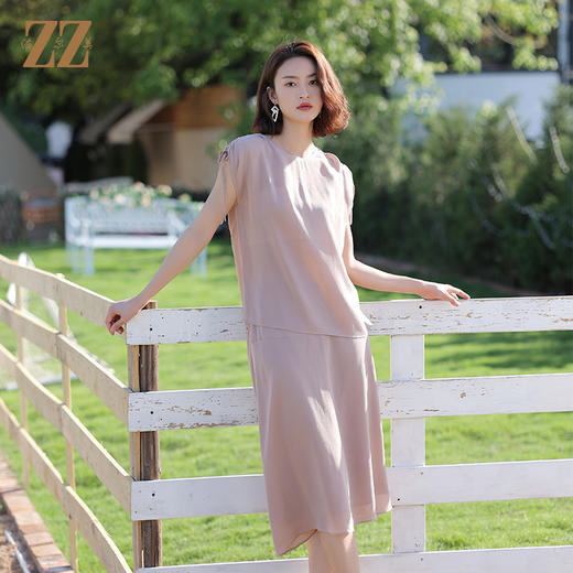 佐尔美夏季新款 桑蚕丝真丝无袖鬼绉衬衣女E12CS116 商品图1
