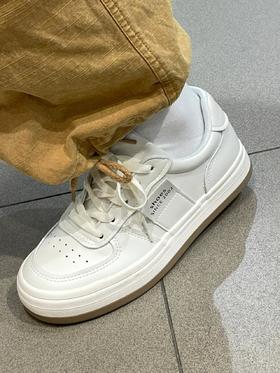  报了个告！这小白鞋可不就是AF1的平替嘛！